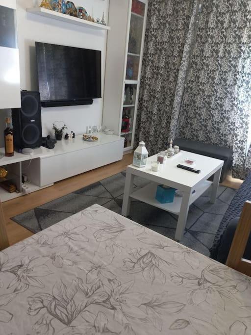 “Apartamento Moderno Y Acogedor 마드리드 외부 사진